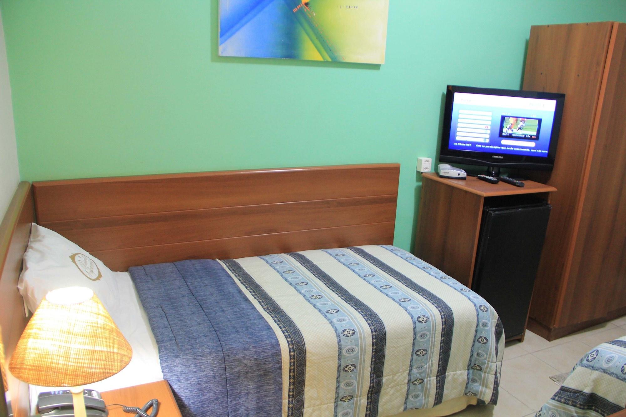 סאו פאולו Hotel Valparaiso - Metro Paraiso E 800M Da Av Paulista מראה חיצוני תמונה