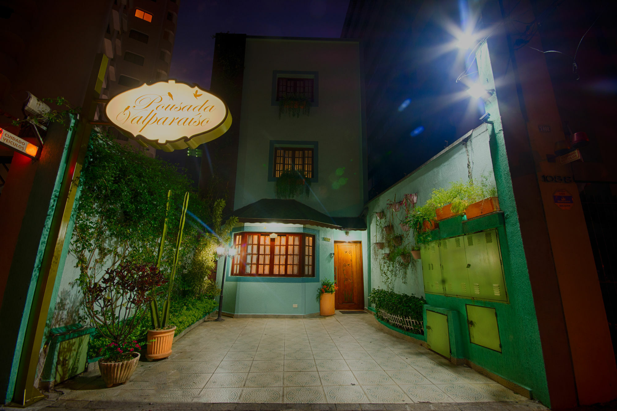 סאו פאולו Hotel Valparaiso - Metro Paraiso E 800M Da Av Paulista מראה חיצוני תמונה